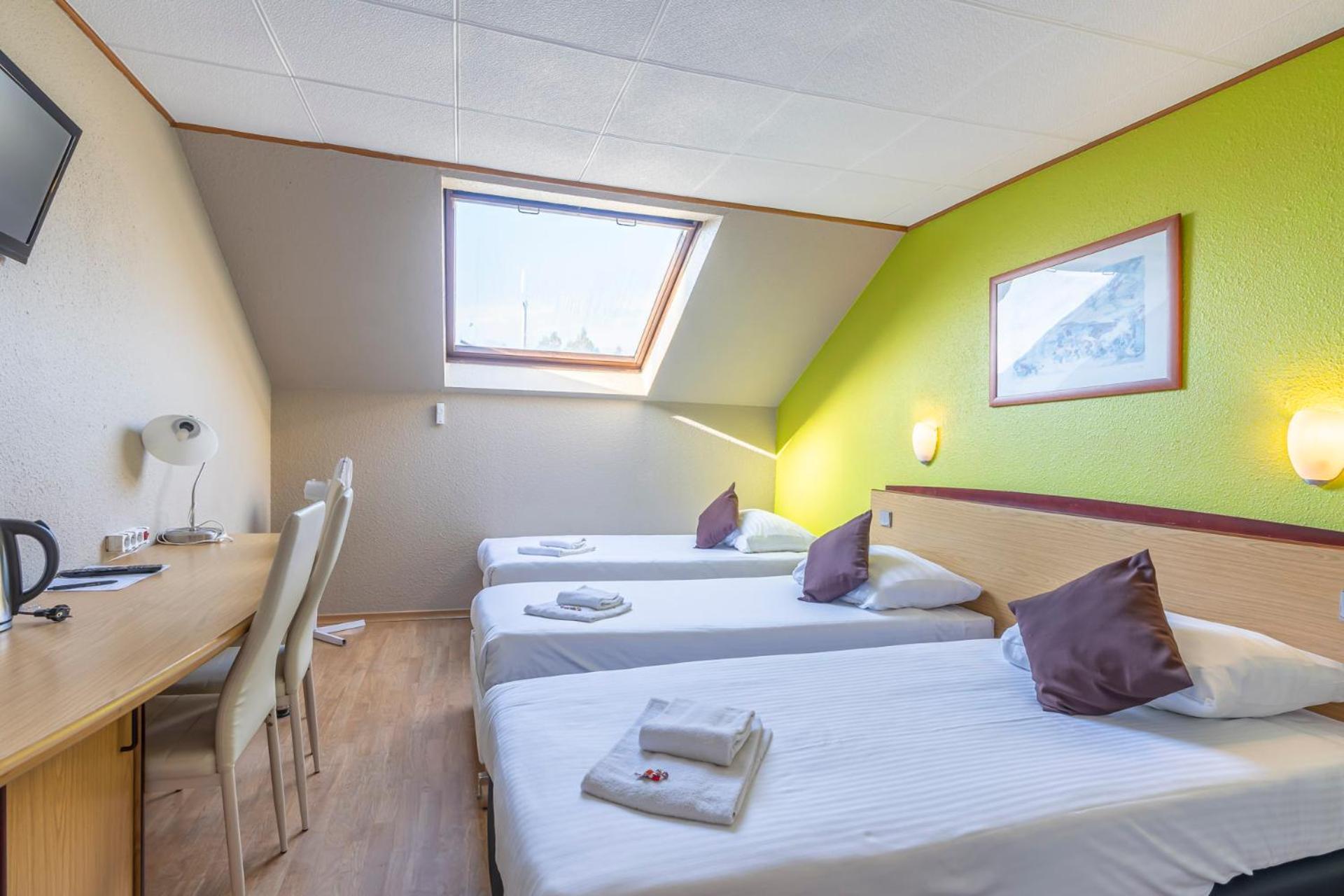 Sleep & Go Brugge Otel Dış mekan fotoğraf